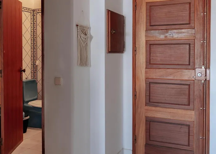 Vau In Alvor, By Mycelia Portimão