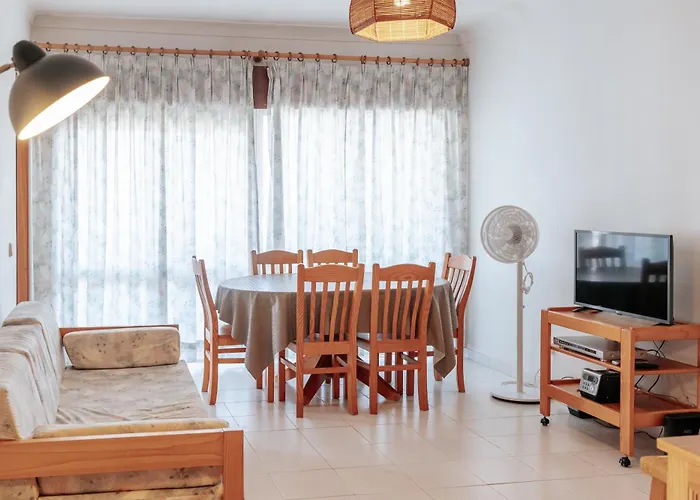 Vau In Alvor, By Mycelia * Portimão