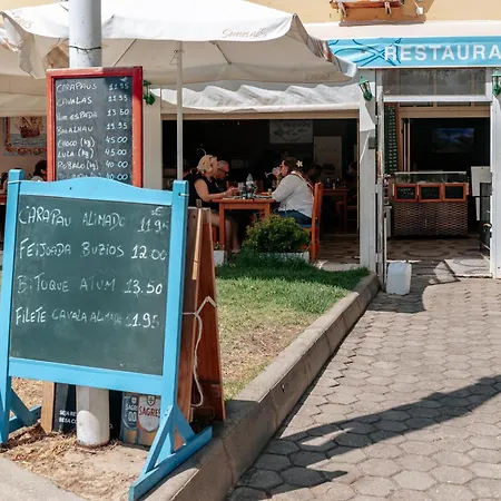 Vau In Alvor, By Mycelia 波尔蒂芒